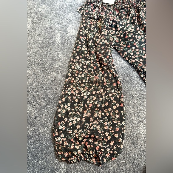 NWT Skies Are Blue Boho Floral Ruffle Blouse Black Pink Women Small - Picture 6 of 8